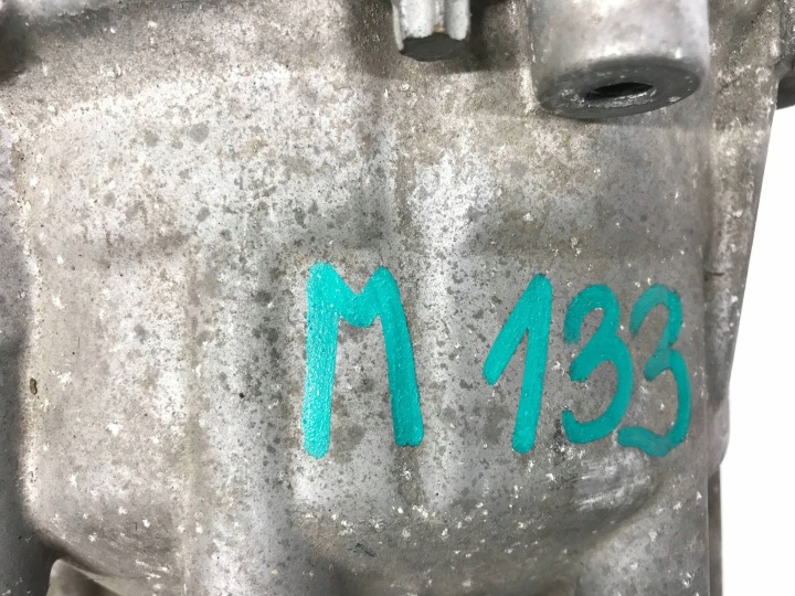 BOÎTE DISTRIBUTION MILIEU MERCEDES-BENZ GLE W167 A1672804900