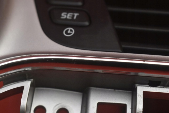 PROTECTION CHÂSSIS TABLEAU DE BORD GRILLES CONDUIT D'AIR 84832-A2000 KIA CEED 2 II LIFT 15-18