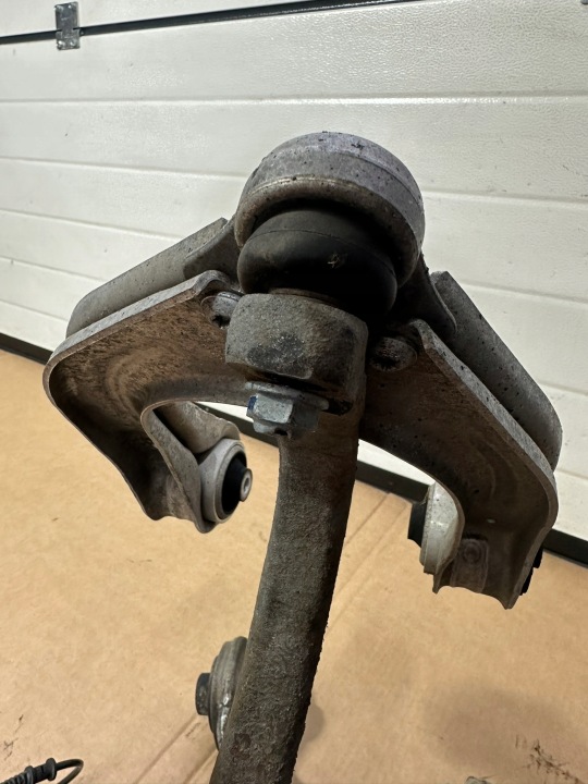 ROTULE DE DIRECTION GAUCHE AVANT GAUCHE AVANT BRAS DE SUSPENSION MERCEDES SL R230, W230 ZA