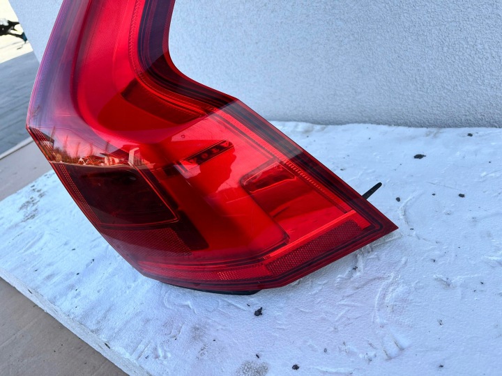 PHARE ARRIÈRE ARRIÈRE DROITE VOLVO V90 2016 2021 32228009