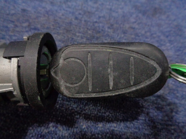 ORDINATEUR CONTACTEUR D'ALLUMAGE FUSIBLE ALFA ROMEO MITO 1.6 JTDM 08-