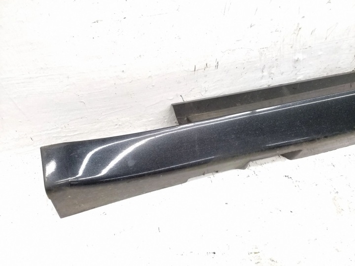 NADKLADKA SEUIL GAUCHE CADILLAC CTS 25846161 3.56L GASOLINE 2009