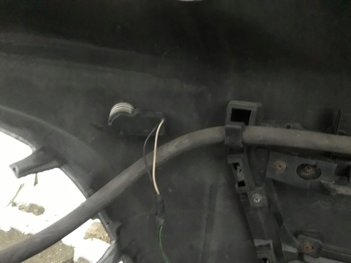 MAZDA CX7 CX-7 2009-2015 PARE-CHOCS AVANT AVANT COULEUR 38P LIFT EN BON ÉTAT