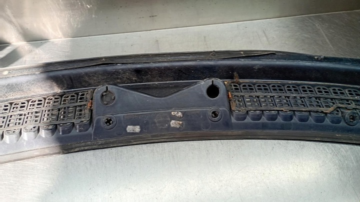 DOUBLURE DE PASSAGE DE ROUE LAND ROVER FREELANDER I 98-06R