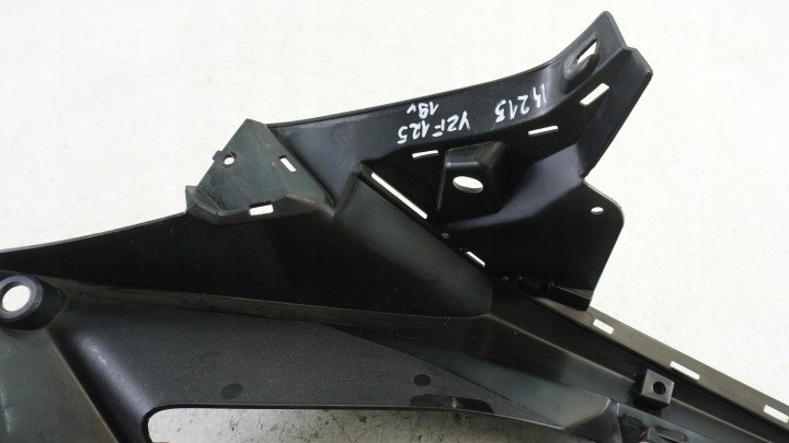 K215 YAMAHA YZF 125 R125 19-21 CÔTÉ REMPLISSAGE DÉFLECTEUR D'AIR PROTECTION B5G-F117V-00
