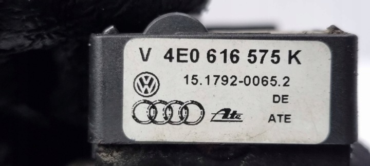 CAPTEUR 4E0616575K AUDI S8 D3