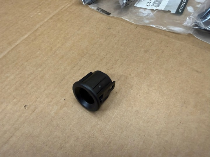 RENAULT MEGANE III 3 SUPPORTS CAPTEURS MARCHE ARRIÈRE PDC NOUVEAU ORIGINE 263892411R