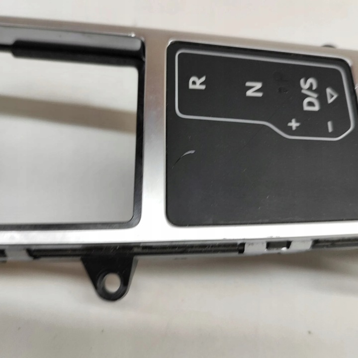 CHÂSSIS CHANGEMENTS VITESSE AUDI A6 (4A, C4) 4K2713111B 2.0L DIESEL 2022