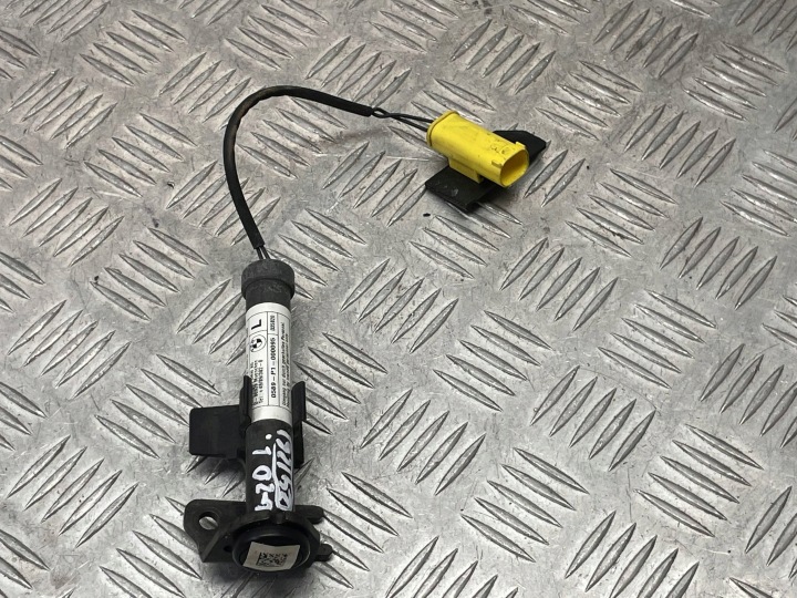 BMW OE 7449429 3' G20 MOYEU PYROTECHNIQUE CAPOTS GAUCHE