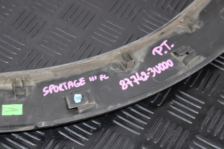 REVÊTEMENT MOULURE GARDE-BOUE DROIT ARRIÈRE 87742-3U000 KIA SPORTAGE III 3 LIFT