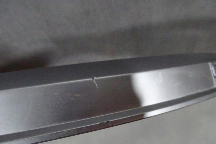 MOULURE GARDE-BOUE GAUCHE AVANT HYUNDAI IONIQ 5 21-