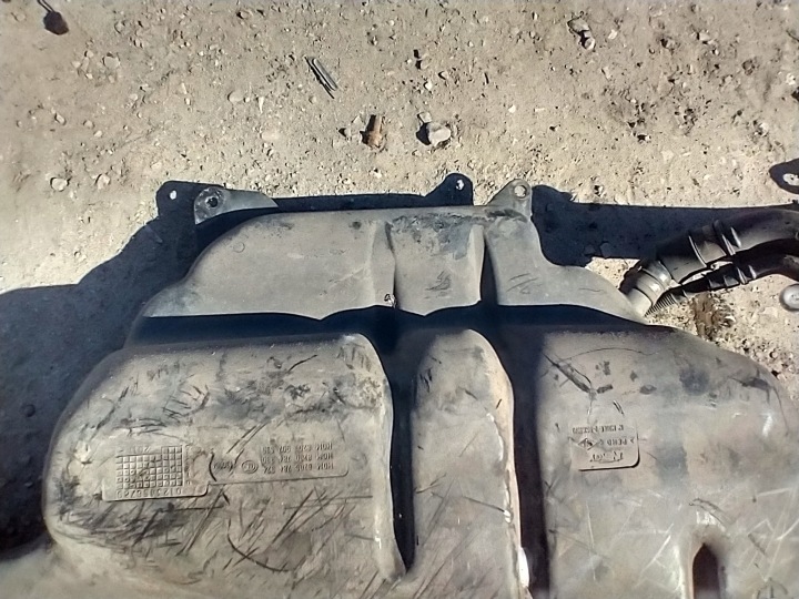 RÉSERVOIR RÉSERVOIR CARBURANTS TUYAU ENTRÉE RENAULT MEGANE III 1.5 DCI 8200784324
