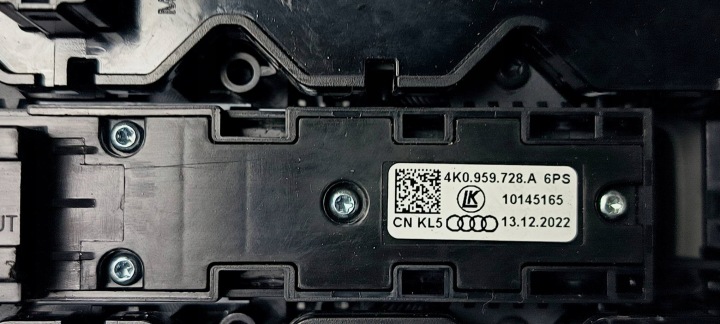 PANNEAU 5Q0951177A 4K0959728A AUDI A4 B9 QUATTRO