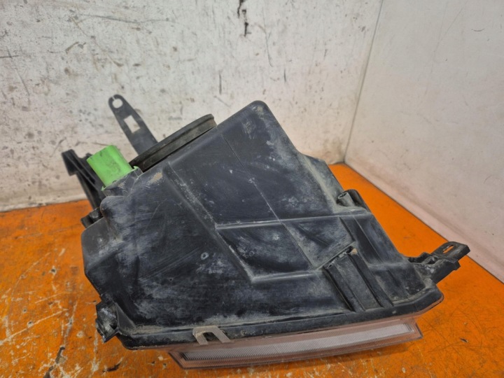 FORD FUSION 05-12 LIFT PHARE GAUCHE AVANT PROJECTEUR GAUCHE 24689700