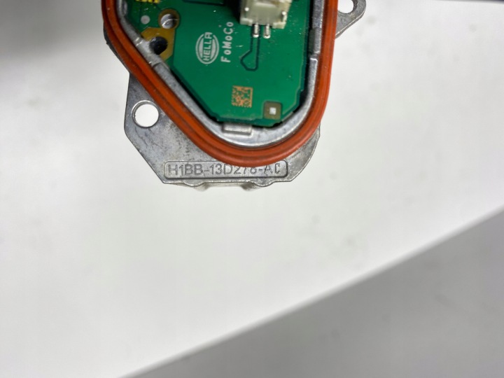 MODULE PHARES LED CONVERTISSEUR JEZ LANGUETTE FORD FIESTA MK8 FOCUS IV MK4 2018-