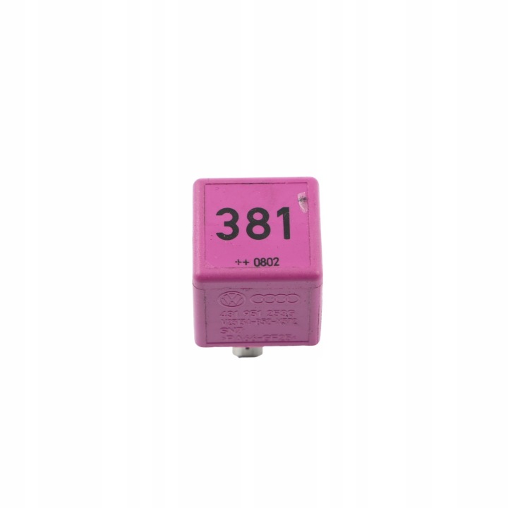 AUDI S8 A8 D3 RELAIS 381 4 BROCHES 431951253G