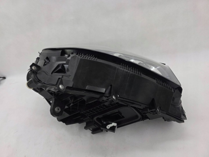 MERCEDES MB GLS W167 PHARE AVANT DROITE COMPLET LED MULTIBEAM A1679066001