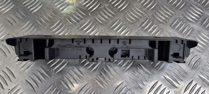 MERCEDES W177 PANNEAU CONDUIT D'AIR CLIMATISATION A2479053402
