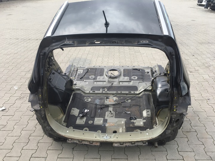 KIA CARENS IV 13- REAR BODY QUARTER REAR BODYWORK 9H 