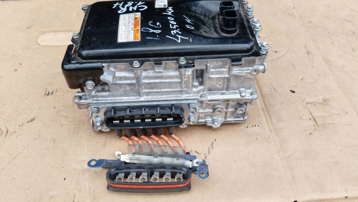 TOYOTA C-HR CHR 1.8 HYBRID FALOWNIK CONVERTISSEUR G9200-47330