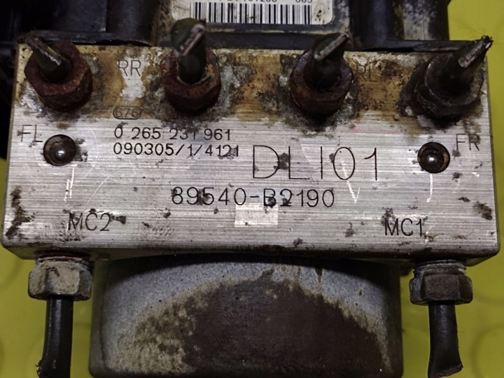 DAIHATSU CUORE 1.0 POMPE ABS 0265231961