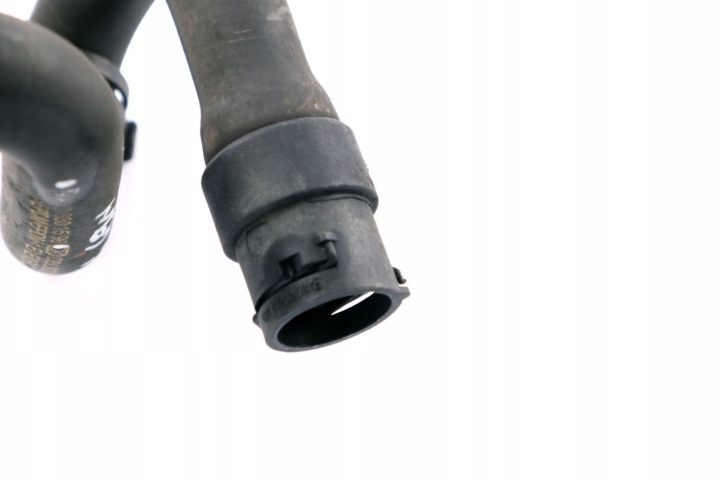 MERCEDES W169 W245 FIL TUYAU REFROIDISSEMENT EAU A1698301596
