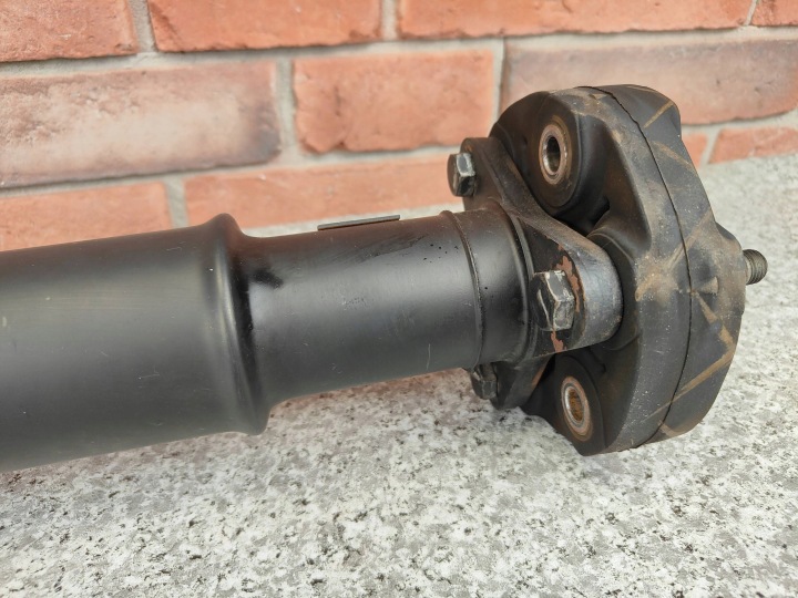 ARBRE DE TRANSMISSION L=1424MM BMW F10 F11 530DX 535DX 550IX N57 N63 7614503