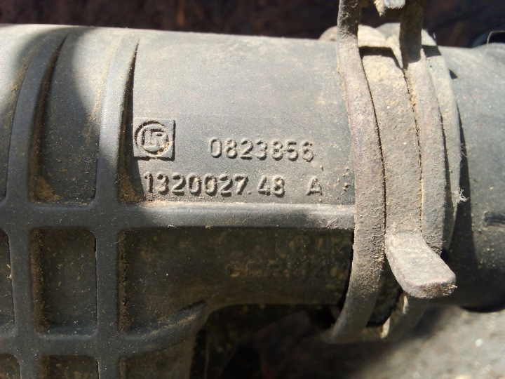 RADIATEUR INTERCOLER 9L440AA, 0823856,1320027 48A, 95VW 9L440 AA,7M0 145805