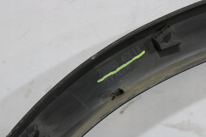 REVÊTEMENT MOULURE GARDE-BOUE DROIT ARRIÈRE NISSAN X-TRAIL T32 1,6 DCI 78860-4CE1A
