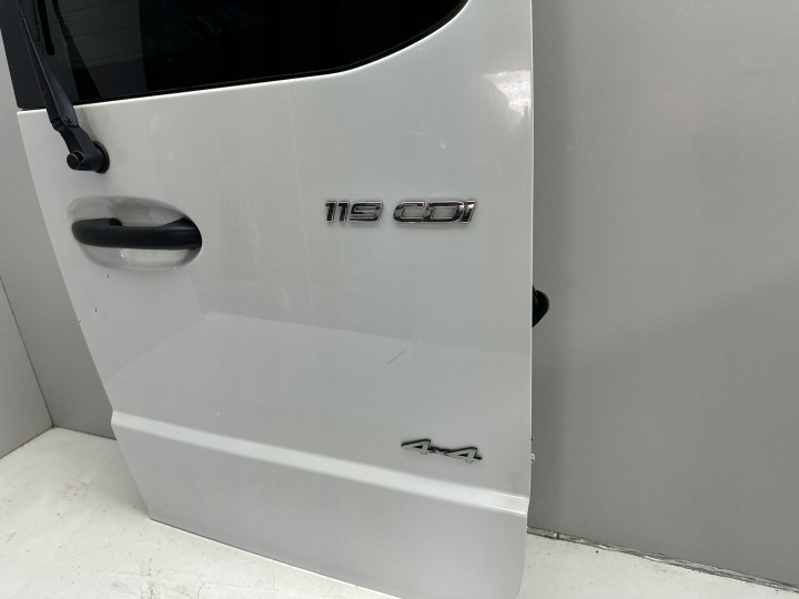 PORTES ARRIÈRE DROIT MERCEDES VITO W447 VITRE KOMPOLETNE ORIGINAL OE 9147 LAK