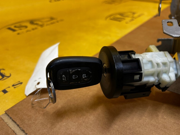KIT DE DÉMARRAGE ECU FUSIBLE BCM TABLEAU DE BORD CONTACTEUR D'ALLUMAGE DACIA SANDERO III 1.0 SCE 2022R