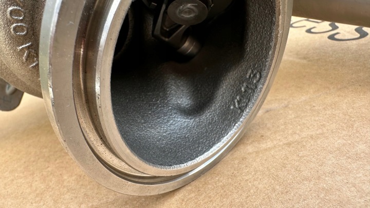 TURBOSRPEZARKA A2640901300 MERCEDES W205 W253 W238 C257 W213 C300 2.0 CGI