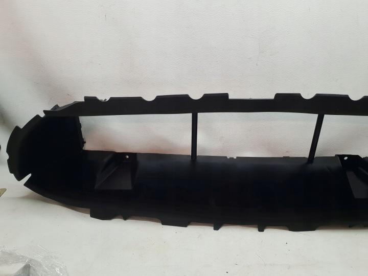 FORD PUMA KM2 19-23 GUIDE D'AIR AVANT L1TB-8312-A M1TB-8312-A