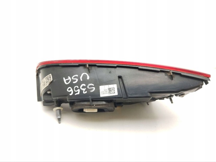 AUDI A8 S8 D4 4H 2015 PHARES ARRIÈRE COUVERCLES DE COFFRE COUVERCLES DE COFFRE 4H0945093J