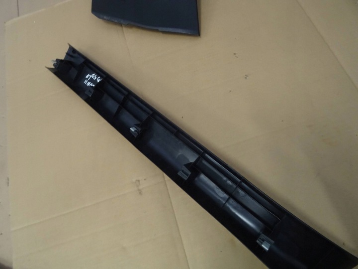 PROTECTION REVÊTEMENT SEUIL GAUCHE 1P1863483 SEAT LEON II NR238