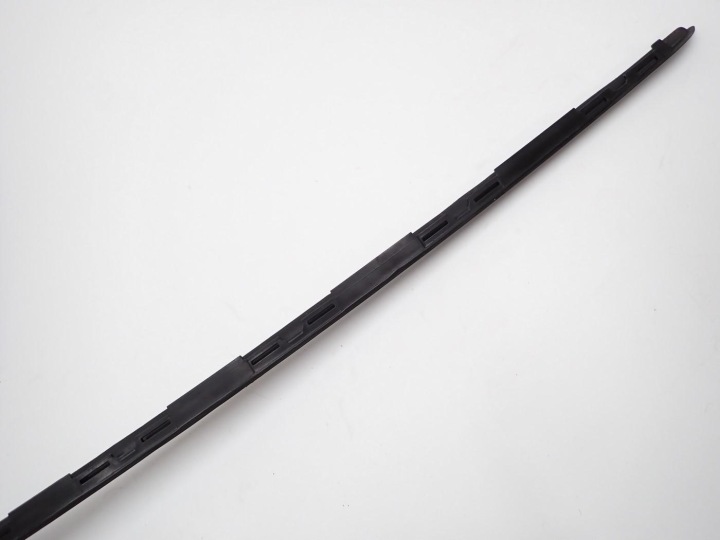 MOULURE PARE-BRISE AVANT DROITE 31386575 VOLVO V90 II 19R