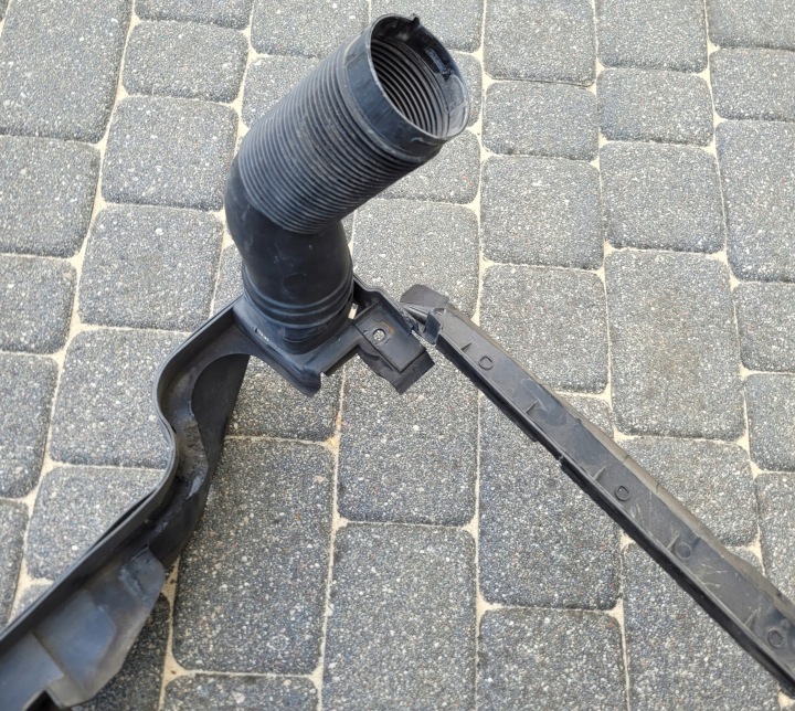 MERCEDES ML W164 LIFT 3.0 CDI VOLANT ADMISSION AIR A1645000916