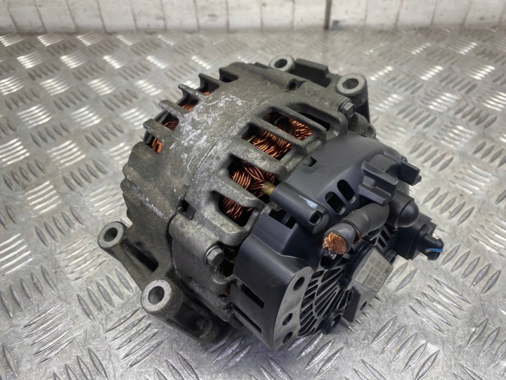 ALTERNATEUR AUDI A3 8V VW GOLF VII 1.8 TFSI TSI 2012-2020 06J903023H