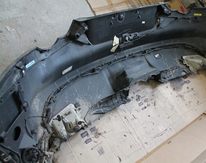 JAGUAR F TYPE F-TYPE PARE-CHOCS ARRIÈRE ARRIÈRE DIFFUSEUR PEINTURE 1AG 2014R