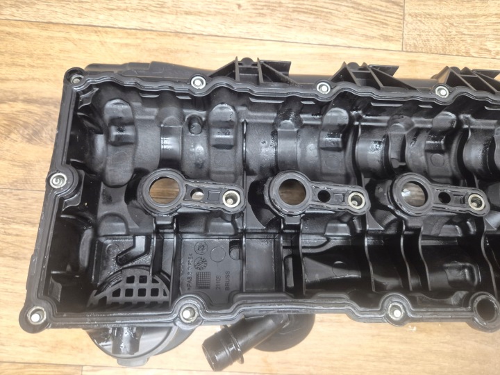 BMW E90 F30 F32 F10 F15 F01 2.5D 3.0D N57 COUVERCLE DE SOUPAPES CULASSES 7823181