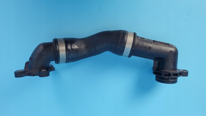 BMW X1 U11 SDRIVE18I 23R FIL TUYAU TUYAU EAU 9896567
