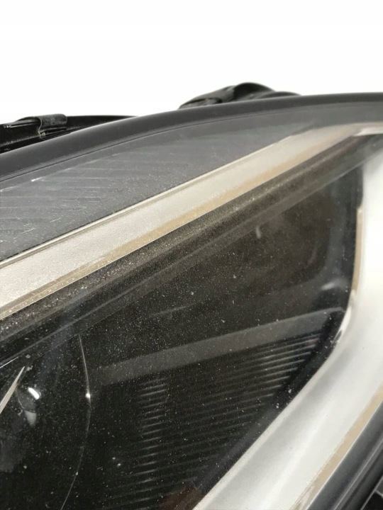 AUDI A5 8W6 PHARE DROITE AVANT AVANT COMPLET LED 8W6941034D