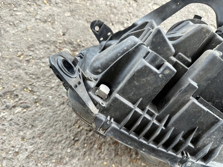 PHARE DROITE AVANT CITROEN C5 III 9684845280 EUTOPA