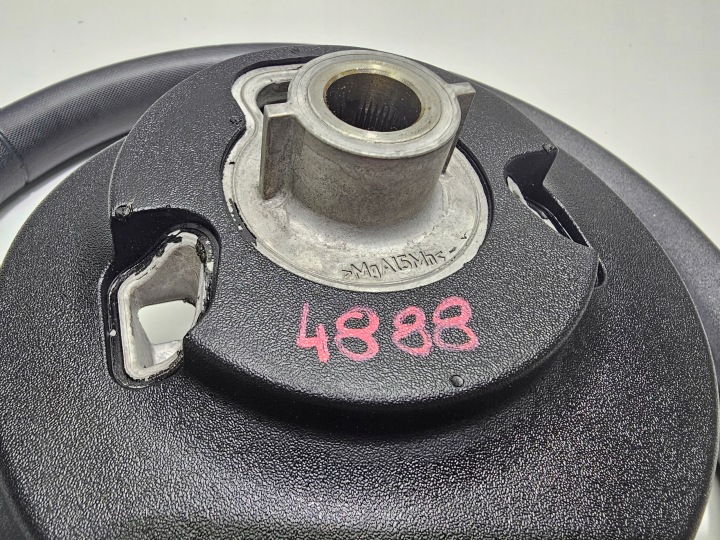 VOLANT MULTIFONCTION RENAULT TWINGO III LIFT #4888