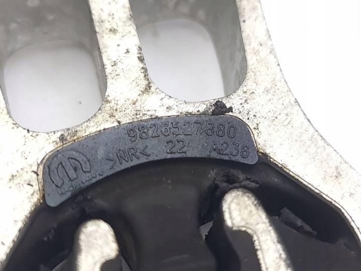 JEEP AVENGER 2024 POIGNÉE FIXATION BOÎTE DE VITESSES