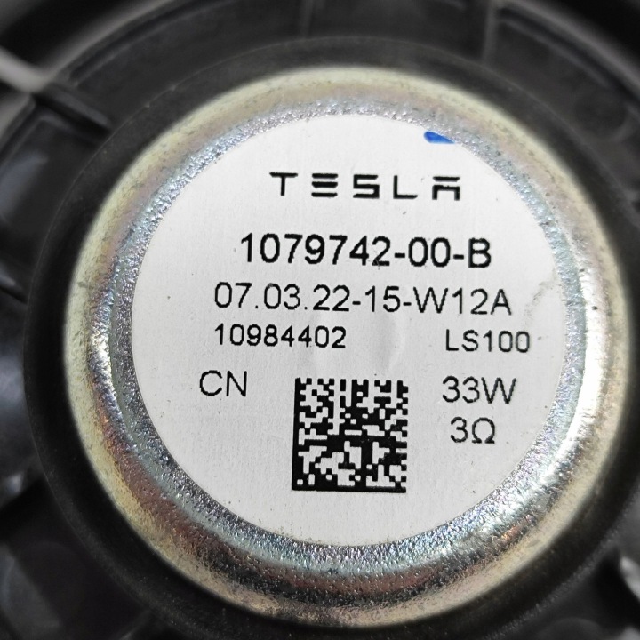 TESLA MODÈLE Y 2022 GAUCHE CÔTÉ HAUT-PARLEUR PORTES AVANT