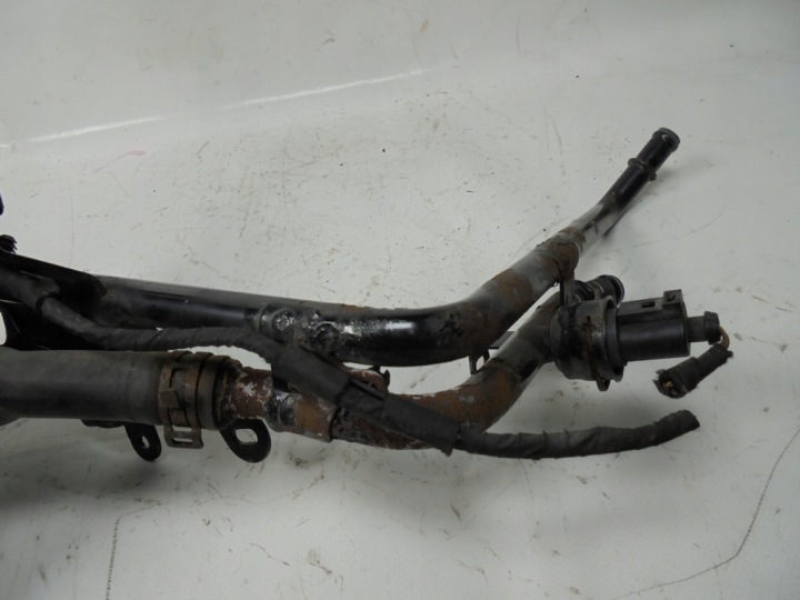 SUPPLÉMENTAIRE POMPE EAU TUYAU TUYAU FIL VW 6R POLO SEAT IBIZA IV 1.2 TDI