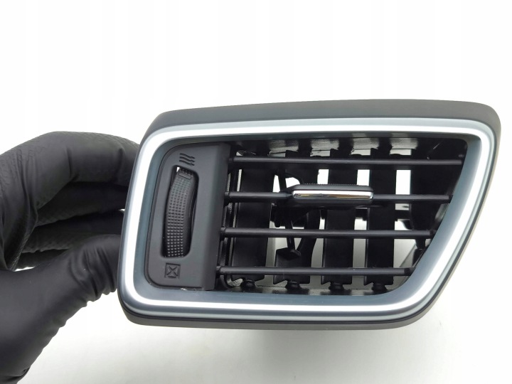 NISSAN QASHQAI 2018 GAUCHE CÔTÉ LATÉRALE GRILLE CONDUIT D'AIR TABLEAU DE BORD INSTRUMENTATION