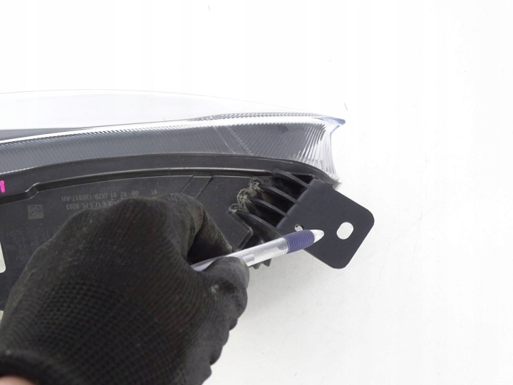 PHARE AVANT AVANT GAUCHE FORD FOCUS MK4 COMPLET LED