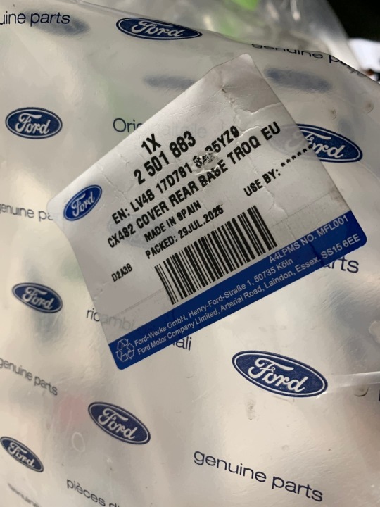NEUF ORIGINAL PARE-CHOCS ARRIÈRE SPOILER ARRIÈRE PDC FORD KUGA ESCAPE MK3 III 3 20-26